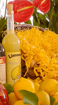 Limoncello di Pietra Ligure Limoncello di Pietra Ligure